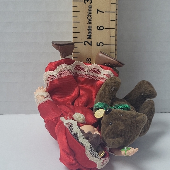 Ornament HALLMARK Victorian Style JULIANNE AND TEDDY BEAR 1993 Christmas Holiday - Picture 4 of 12